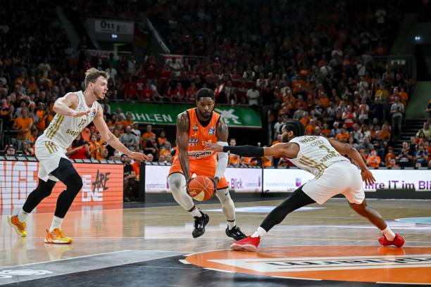 而这种稳定 而这种稳定